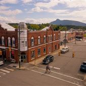 Pilot Mountain