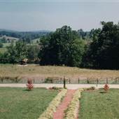 Flippin's Bed & Breakfast in Surry County