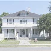 Town and Country Realty