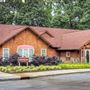 Woodland Hall